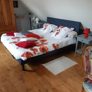 Les Coquelicots Couette-café
